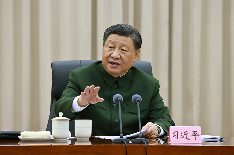 11月29日，中共中央總書記、國(guó)家主席、中央軍委主席習(xí)近平到武警海警總隊(duì)東海海區(qū)指揮部視察。這是習(xí)近平發(fā)表重要講話。